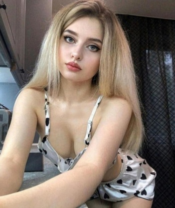 Евгения, 22